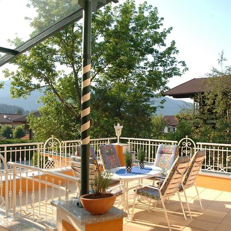 Hotel Garni Tannenhof フラッハウ エクステリア 写真