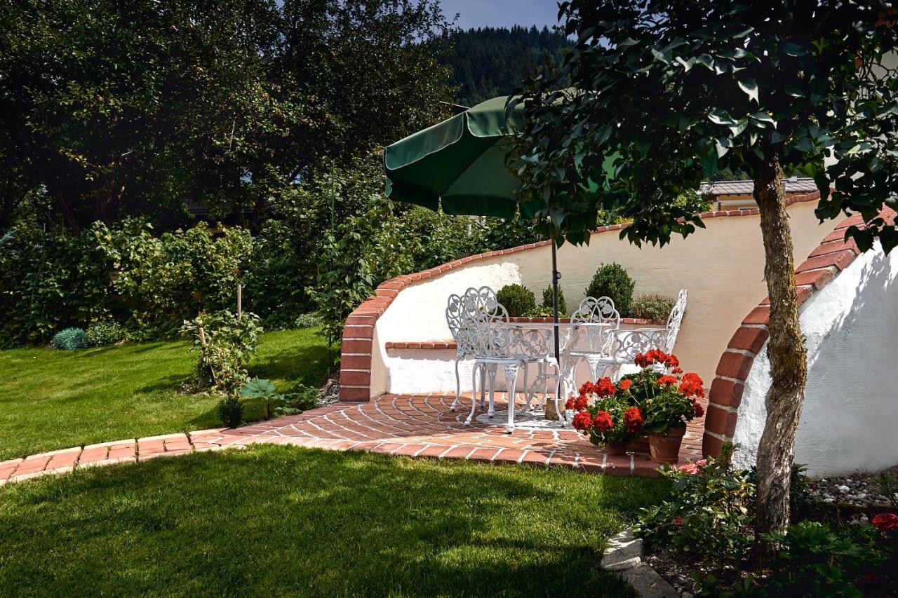 Hotel Garni Tannenhof フラッハウ エクステリア 写真