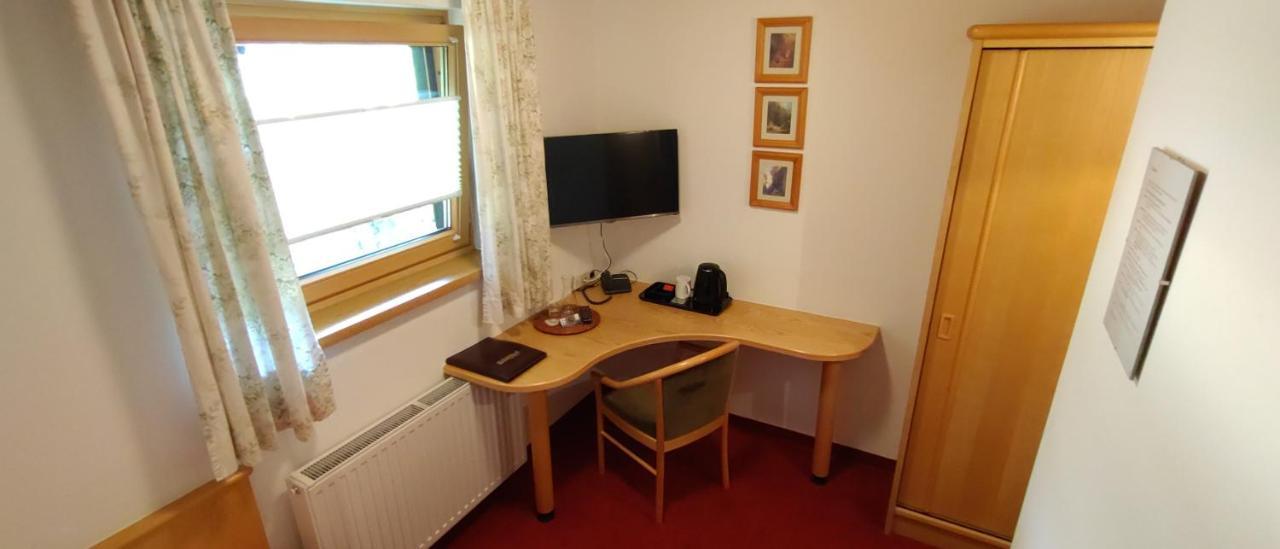 Hotel Garni Tannenhof フラッハウ エクステリア 写真