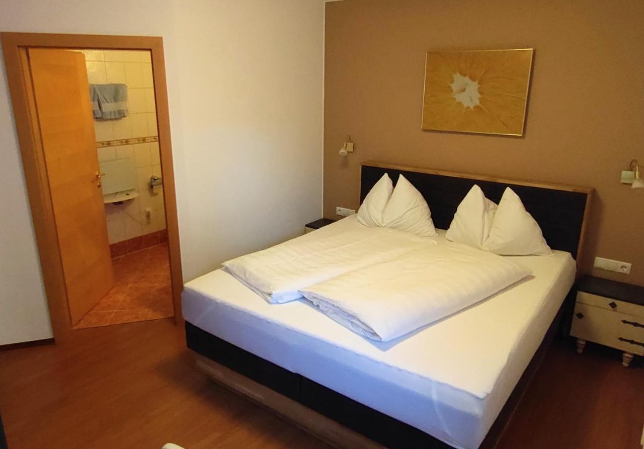Hotel Garni Tannenhof フラッハウ エクステリア 写真