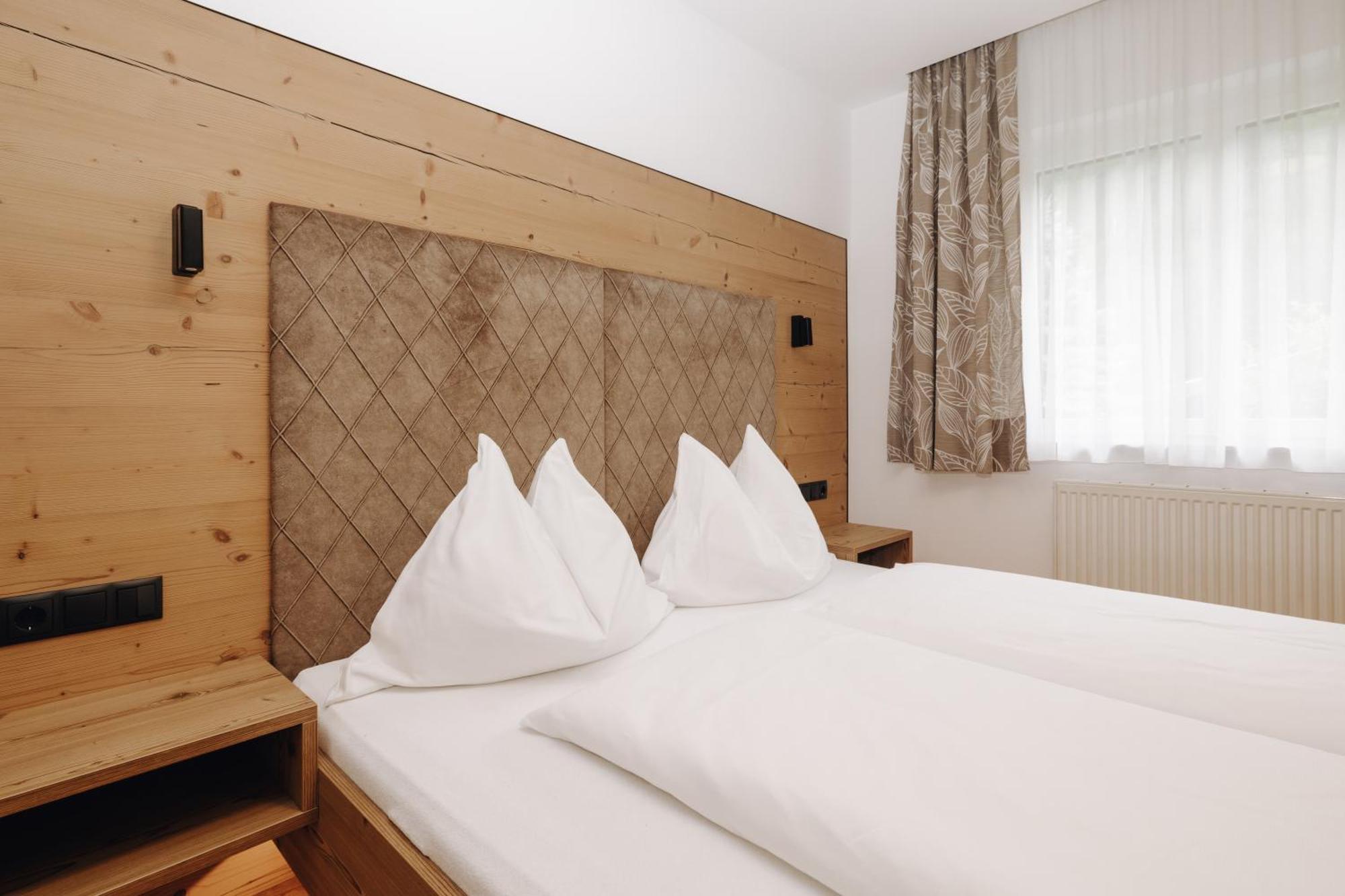 Hotel Garni Tannenhof フラッハウ エクステリア 写真