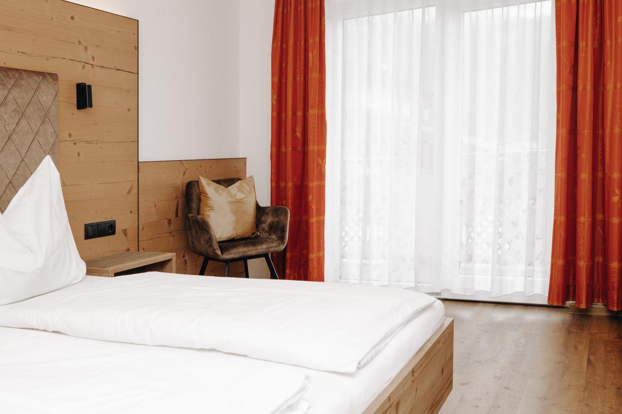 Hotel Garni Tannenhof フラッハウ エクステリア 写真